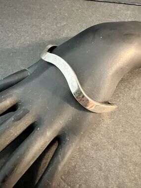 Polished Wave 925 Sterling Silver Hinged Bangle Bracelet 20g Chunky Classic VTG
